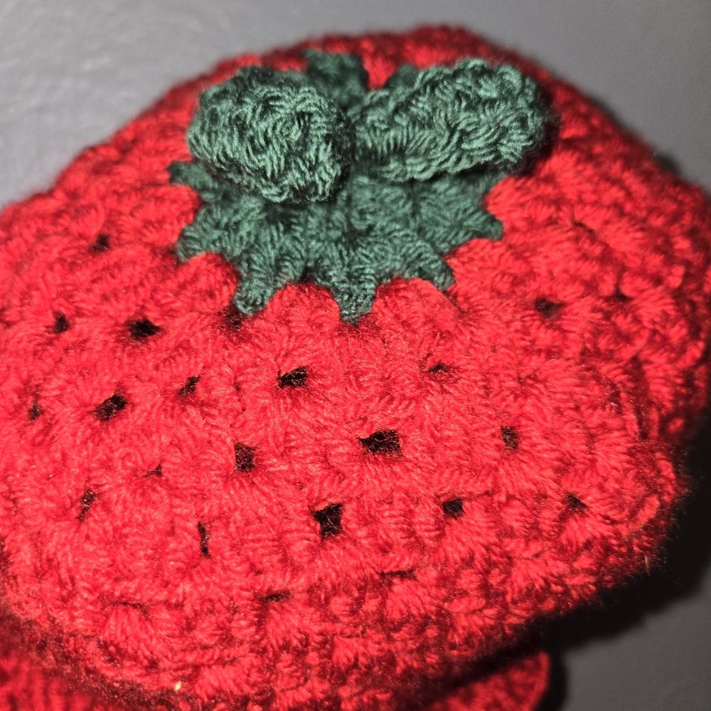 Handmade Girls Strawberry Crochet Bucket Hat Size Small